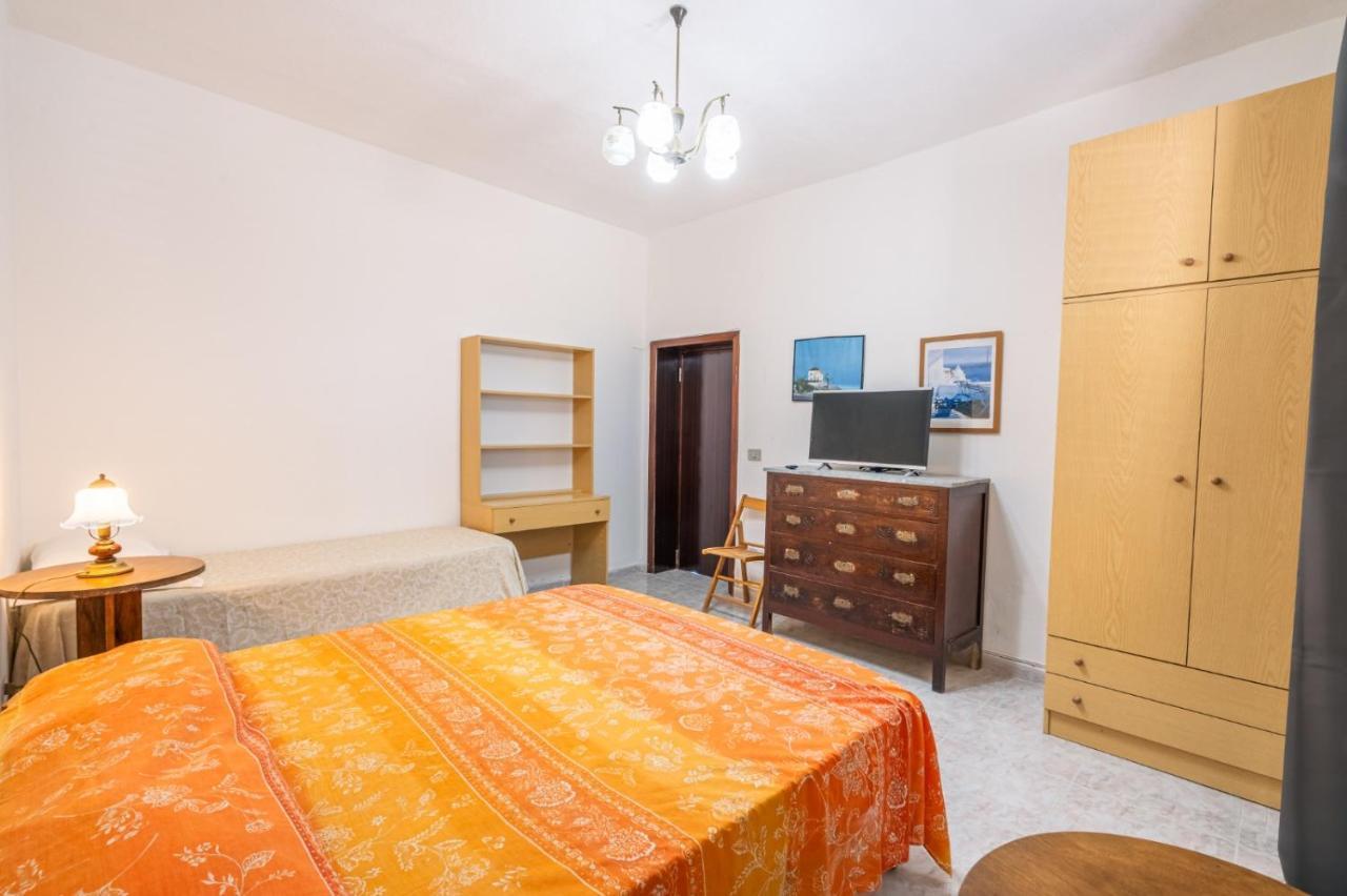 Casa Vacanze Relaxia Posada  Buitenkant foto