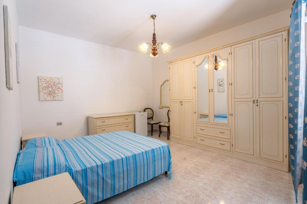 Casa Vacanze Relaxia Posada  Buitenkant foto